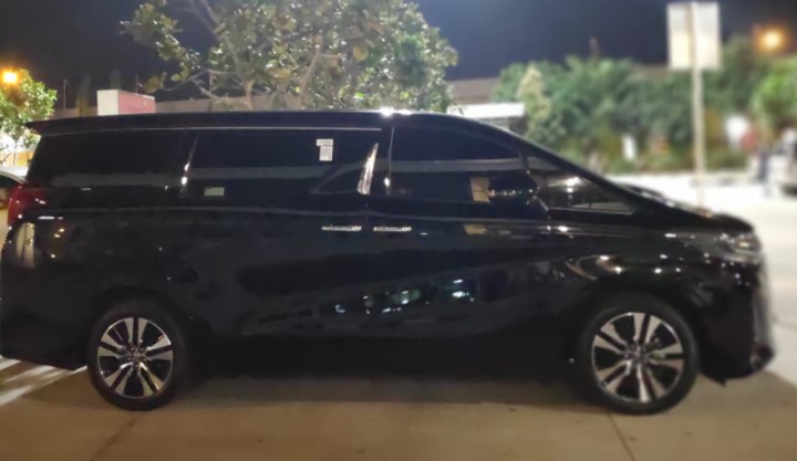 Nikmati Sensasi Liburan Dengan Rental Alphard Medan