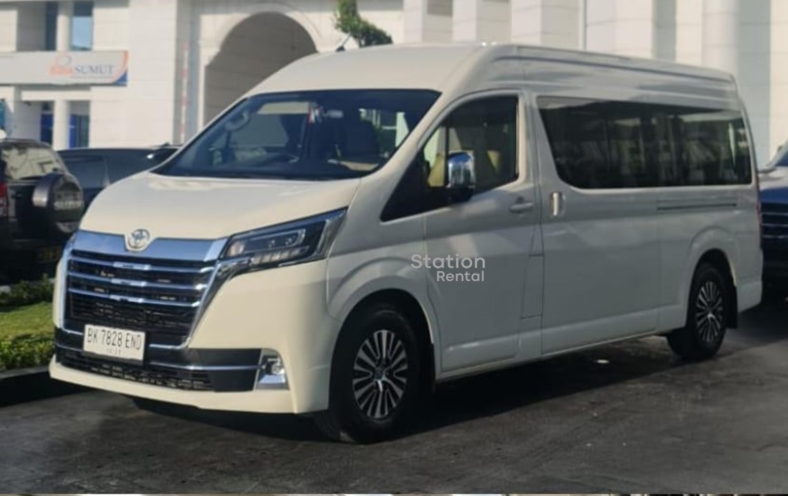 VAN HIACE LUXURY