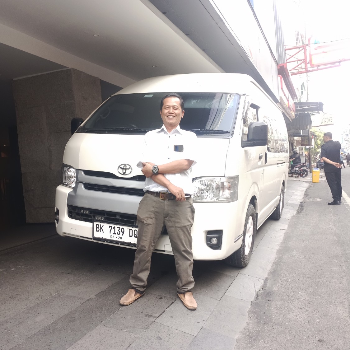 Sewa mobil medan